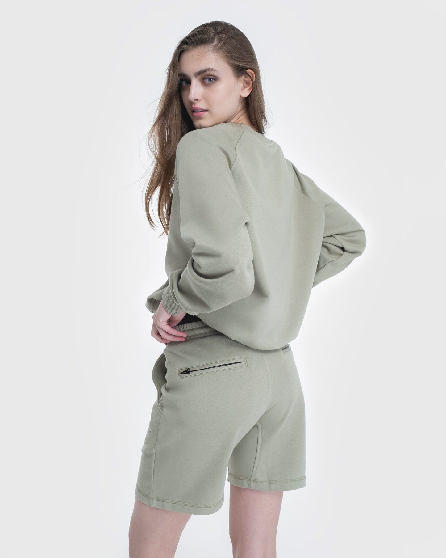 Lightweight Sweatshirt Olive